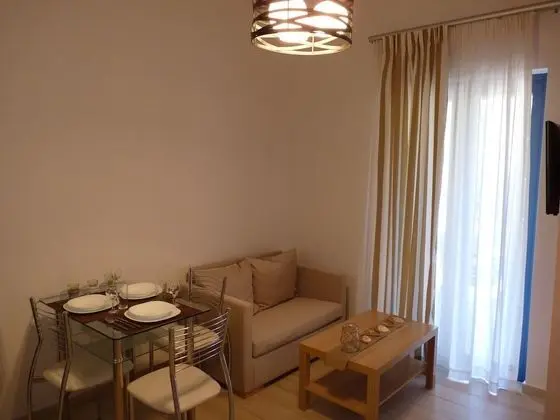 Apart Daire, Deniz Manzaralı (Attic)