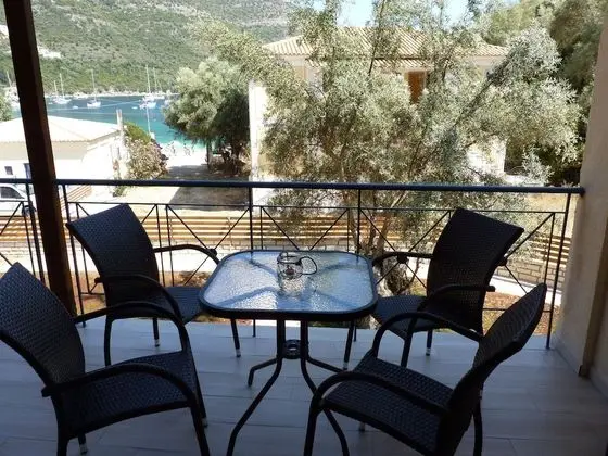 Apart Daire, Deniz Manzaralı (Attic)