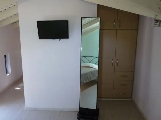 Apart Daire, Deniz Manzaralı (Attic)
