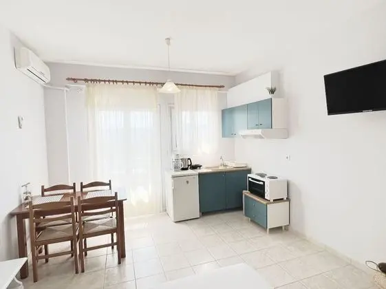 Standard Tek Büyük Yataklı Oda