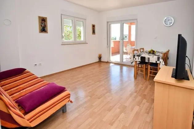 Apart Daire (Ilija - with parking - A1(4+1))