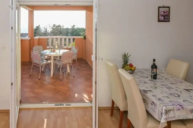 Apart Daire (Ilija - with parking - A2(4+1))