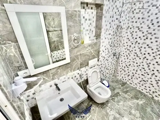 Üç Kişilik Oda