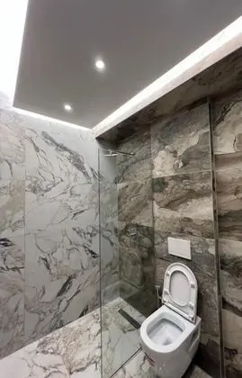 Üç Kişilik Oda