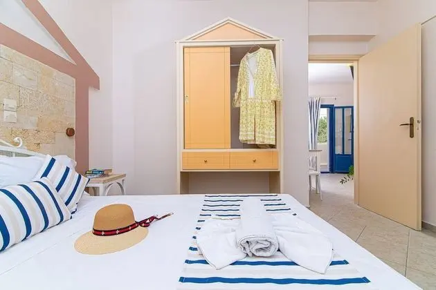 One Bedroom Apartment with Pool View