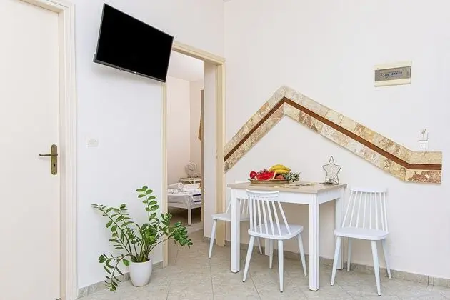 One Bedroom Apartment with Pool View