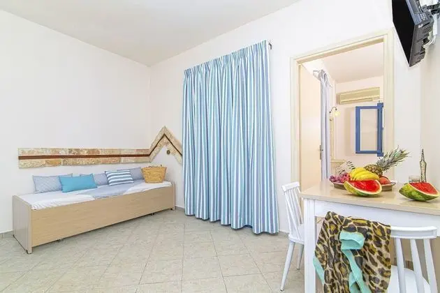 One Bedroom Apartment with Pool View