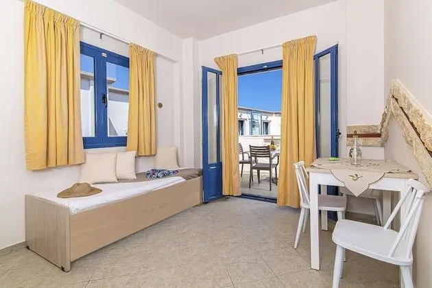 One Bedroom Apartment with Pool View