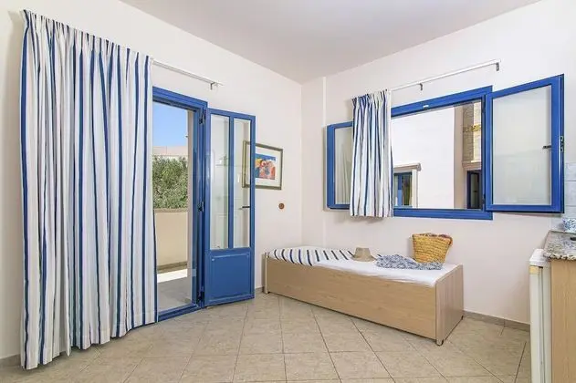 One Bedroom Apartment with Pool View