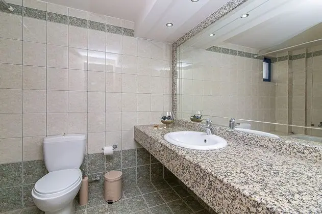 One Bedroom Apartment with Pool View