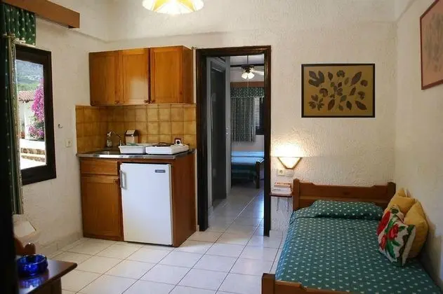 One Bedroom Apartment with Garden view