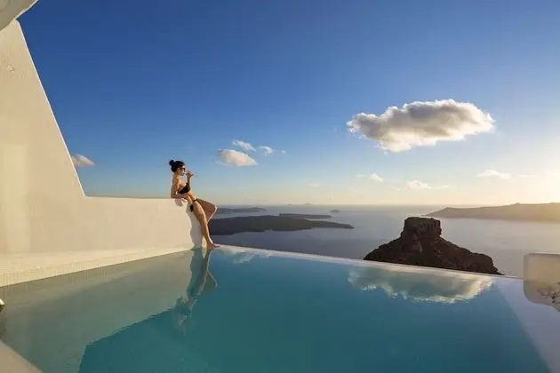 Süit (Infinity Pool, Astra)
