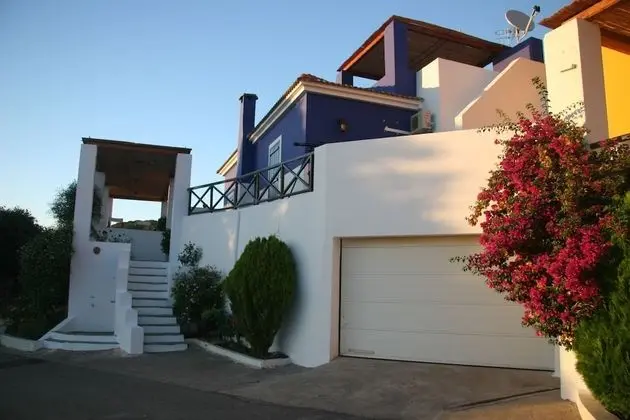 Family Villa (Yrmini)