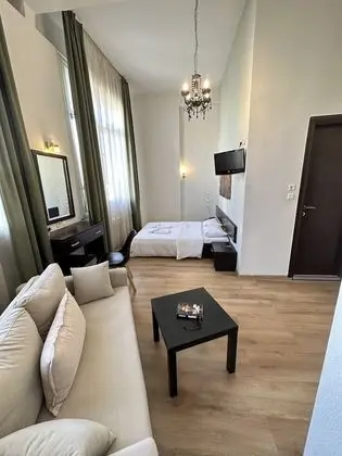 Basic Tek Büyük Yataklı Oda