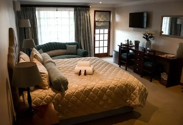 Deluxe Oda, 1 En Büyük (King) Boy Yatak, Deniz Manzaralı