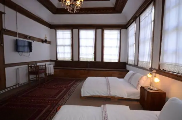 Standart Oda, Bahçe Manzaralı