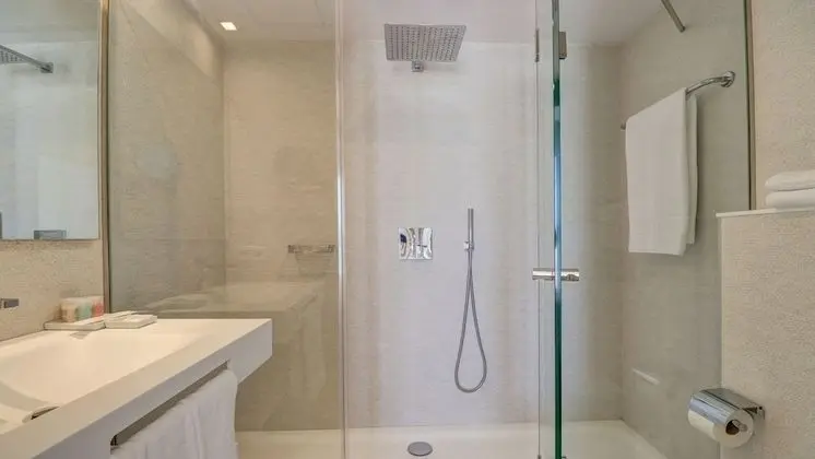 Standard Tek Büyük Yataklı Oda, Dağ Manzaralı
