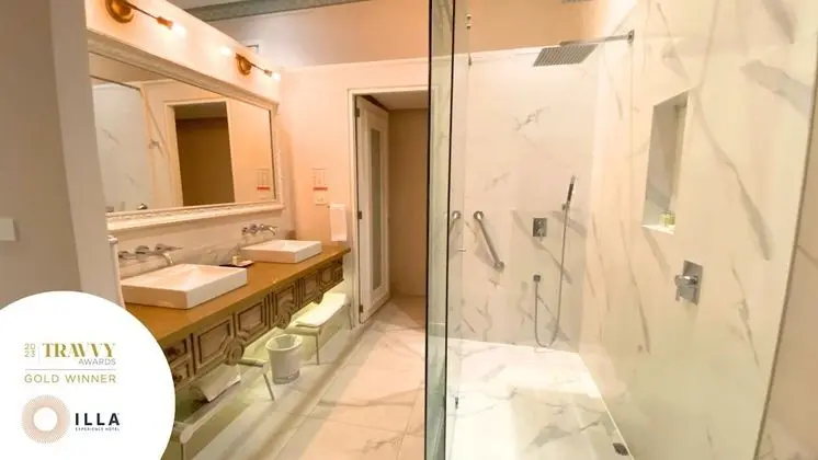 Luxury İki Ayrı Yataklı Oda