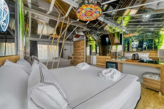 Bungalow, Kara Manzaralı, Balkonlu veya Fransız Balkonlu