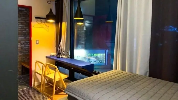 Tek Büyük Yataklı Oda