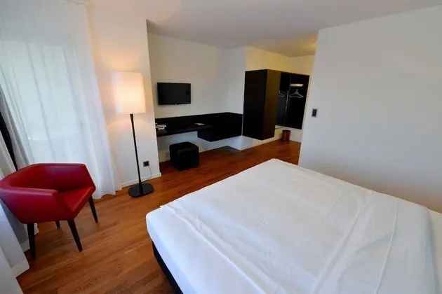 Standard Tek Büyük veya İki Ayrı Yataklı Oda