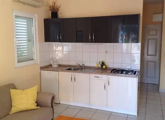 Apart Daire, 1 Yatak Odası, Havuz Manzaralı