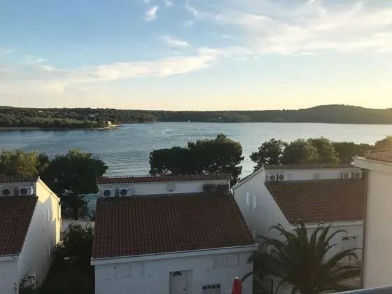 Apart Daire, 1 Yatak Odası, Havuz Manzaralı