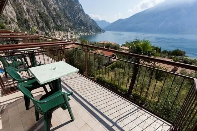 Panoramic Tek Büyük Yataklı Oda