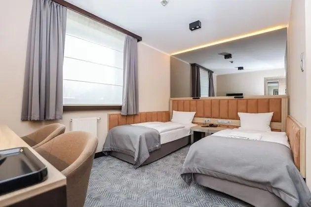 Classic Tek Büyük veya İki Ayrı Yataklı Oda