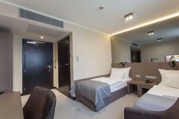 Classic Tek Büyük veya İki Ayrı Yataklı Oda