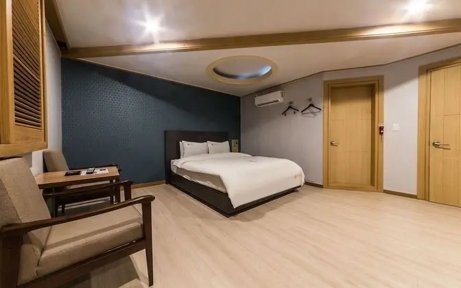 Oda (General room a)