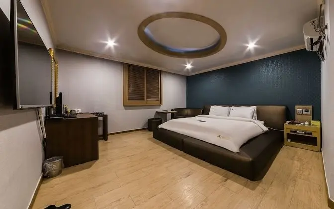 Oda (Special Room)