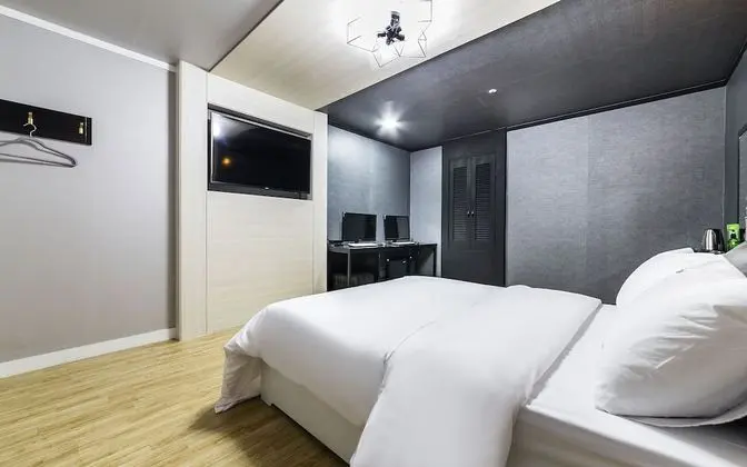Oda (Special Room)
