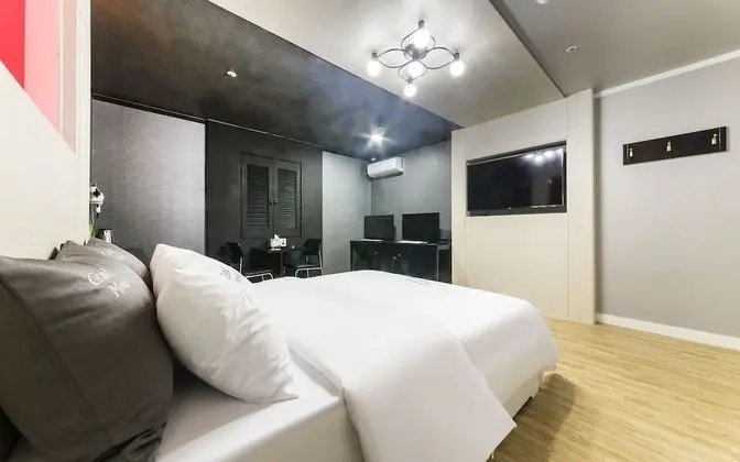 Oda (Special Room)