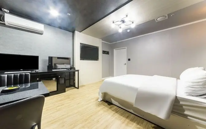 Oda (Special Room)