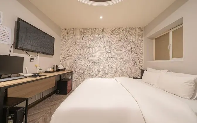 Oda (1st floor special room (Netflix avail)