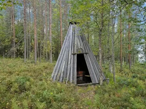 Ev