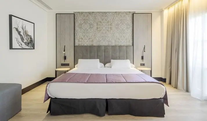 Premium Süit (2 adults and 1 child)