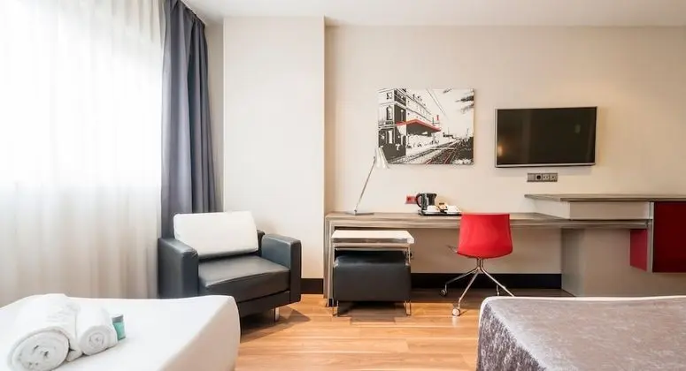 Üç Kişilik Oda (2 Adults and 1 Child)