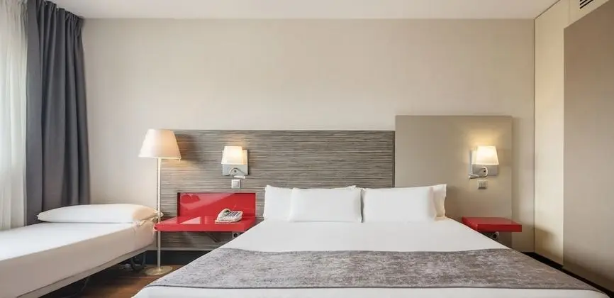 Üç Kişilik Oda (2 Adults and 1 Child)
