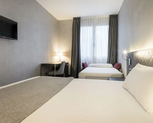 Üç Kişilik Oda (2 Adults + 1 Child)