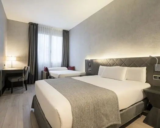Üç Kişilik Oda (2 Adults + 1 Child)