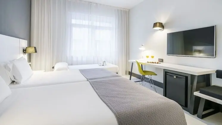 Üç Kişilik Oda (2 adults + 1 child)