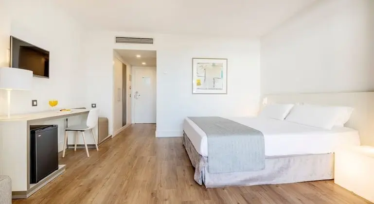 Family Dört Kişilik Oda