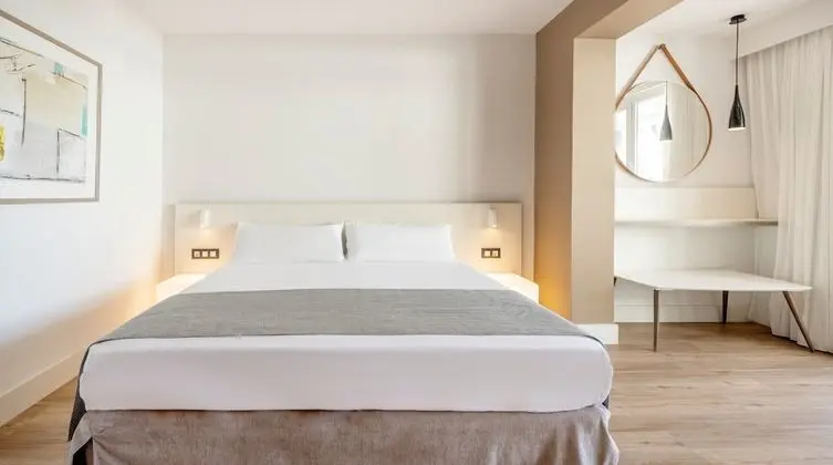 Family Dört Kişilik Oda