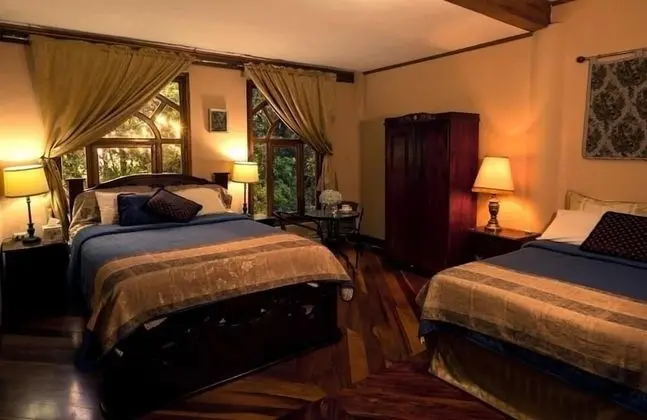 Basic İki Ayrı Yataklı Oda