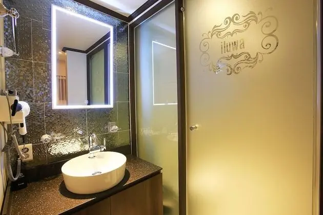 Deluxe Tek Büyük Yataklı Oda, 1 Büyük (Queen) Boy Yatak