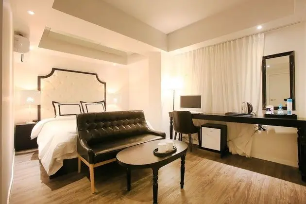 Süit, 1 Büyük (Queen) Boy Yatak