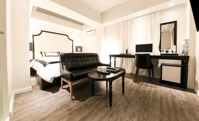 Süit, 1 Büyük (Queen) Boy Yatak