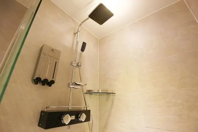 Süit, 1 Büyük (Queen) Boy Yatak